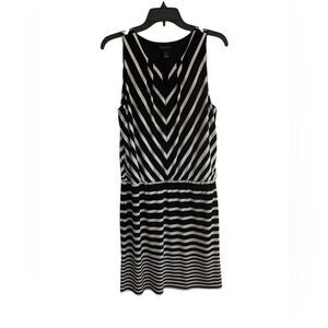 White House Black Market Monochrome Sleeveless Dress Women’s Size M